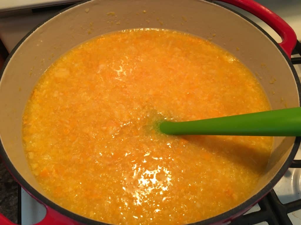 Cooking the orange marmalade